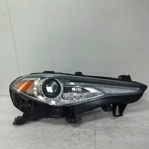2022 Toyota Alphard Romi European and American Version Headlights