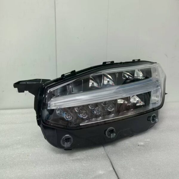 2020 XC90 LED Headlights