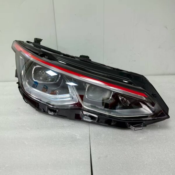 2018 Volkswagen Golf 8 red stripe headlight