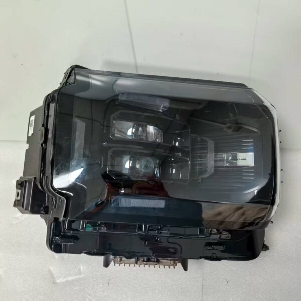 2024 Jetour high-end model headlights