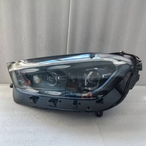 2023 Mercedes-Benz GLE 167 high-end headlight